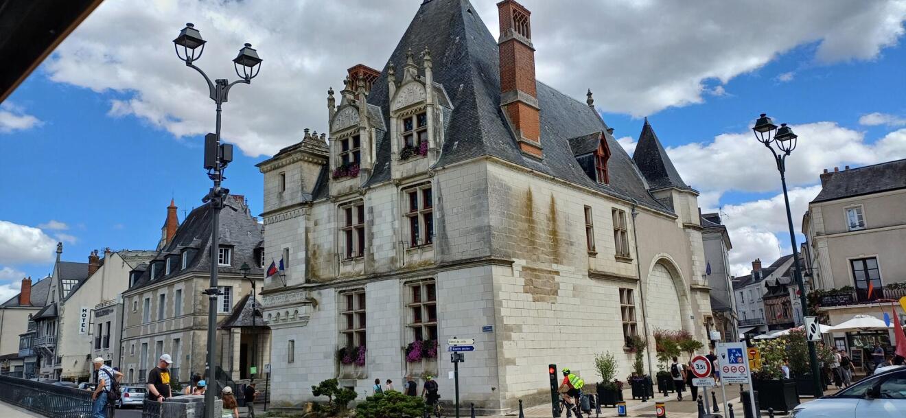 Diapositive 09++Amboise.jpeg 