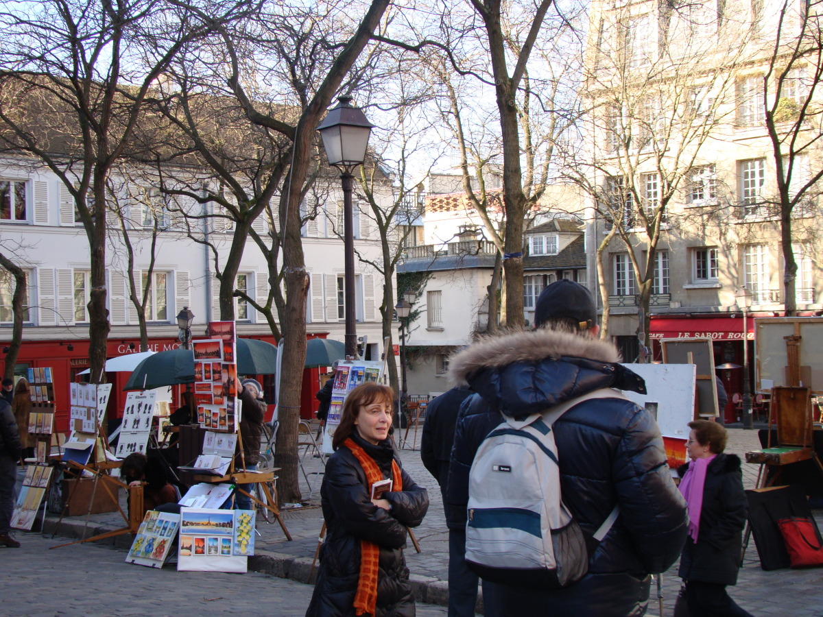 Diapositive 09++Montmartre Pl du Tertre.jpeg 