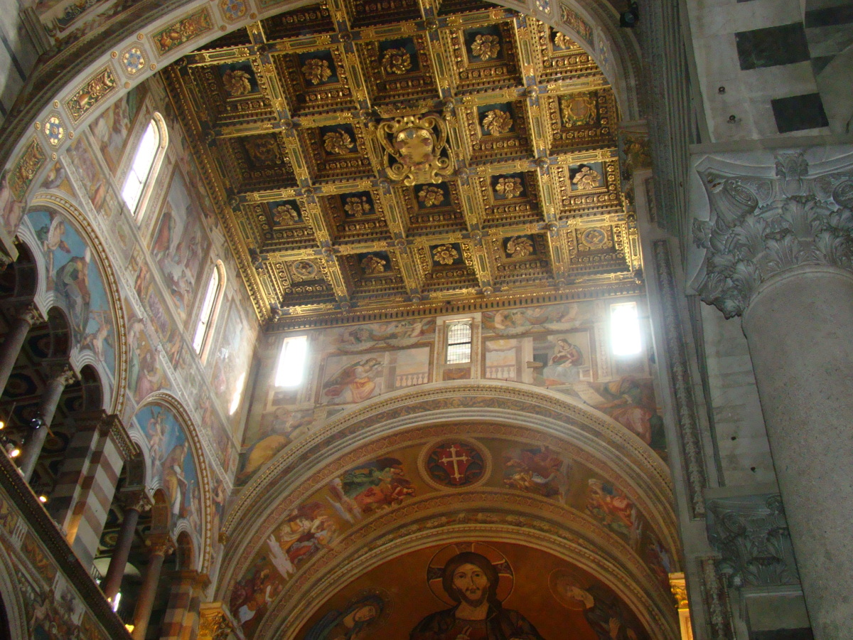 Diapositive 12++Duomo intérieur.jpeg 