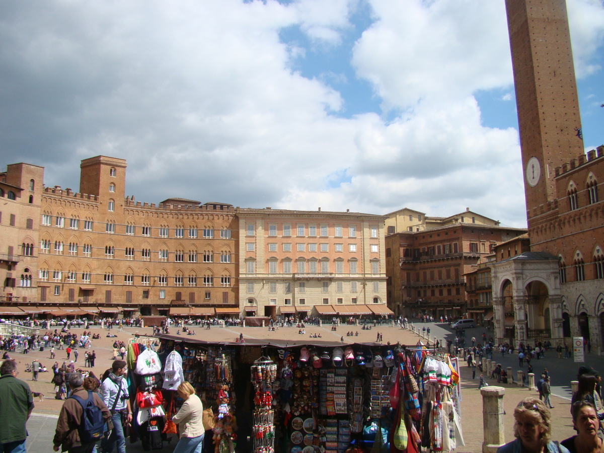 Diapositive 13++Piazza del Campo.jpeg 